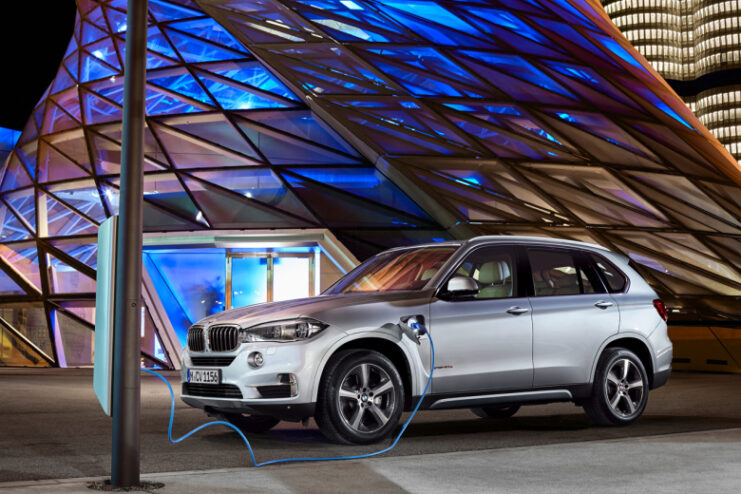 bmw-to-produce-plug-in-hybrid-versions-for-all-new-models